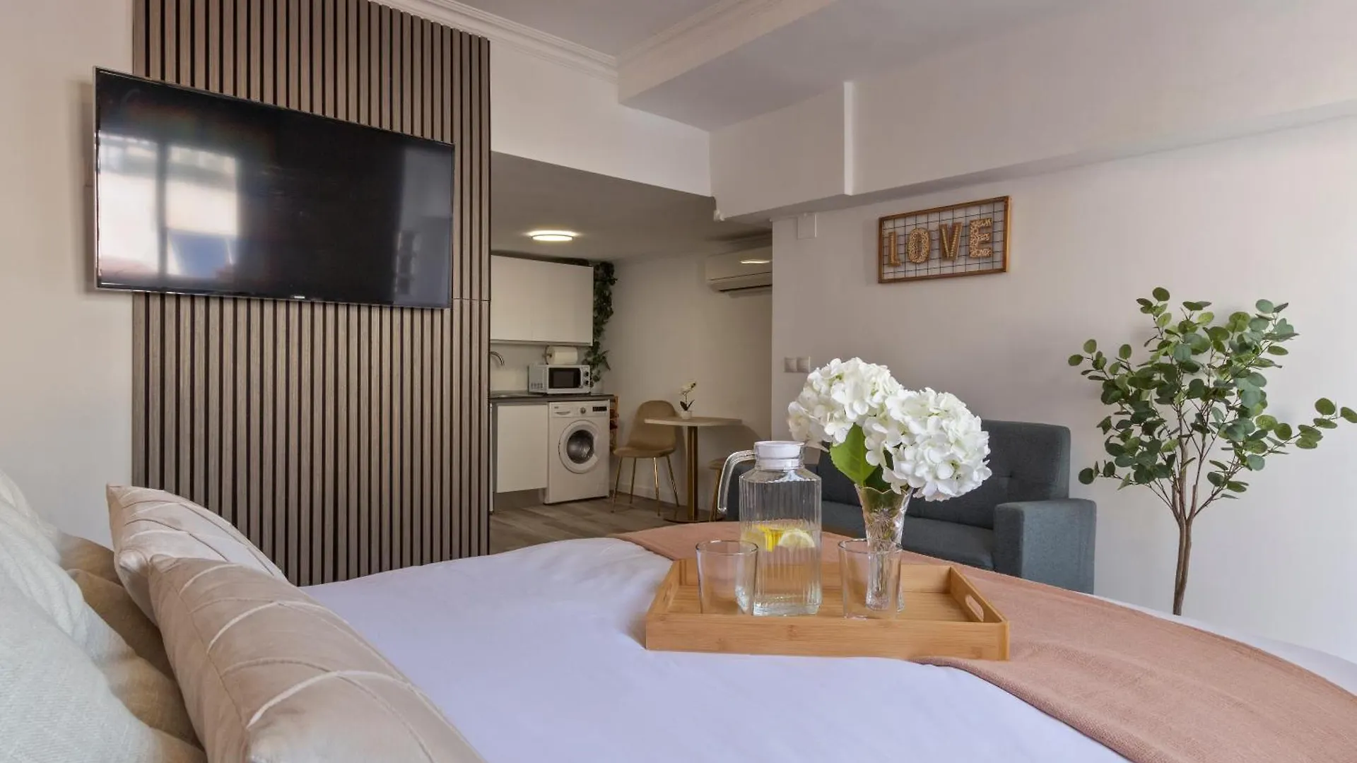 Апартаменты Luxer Holidays Малага