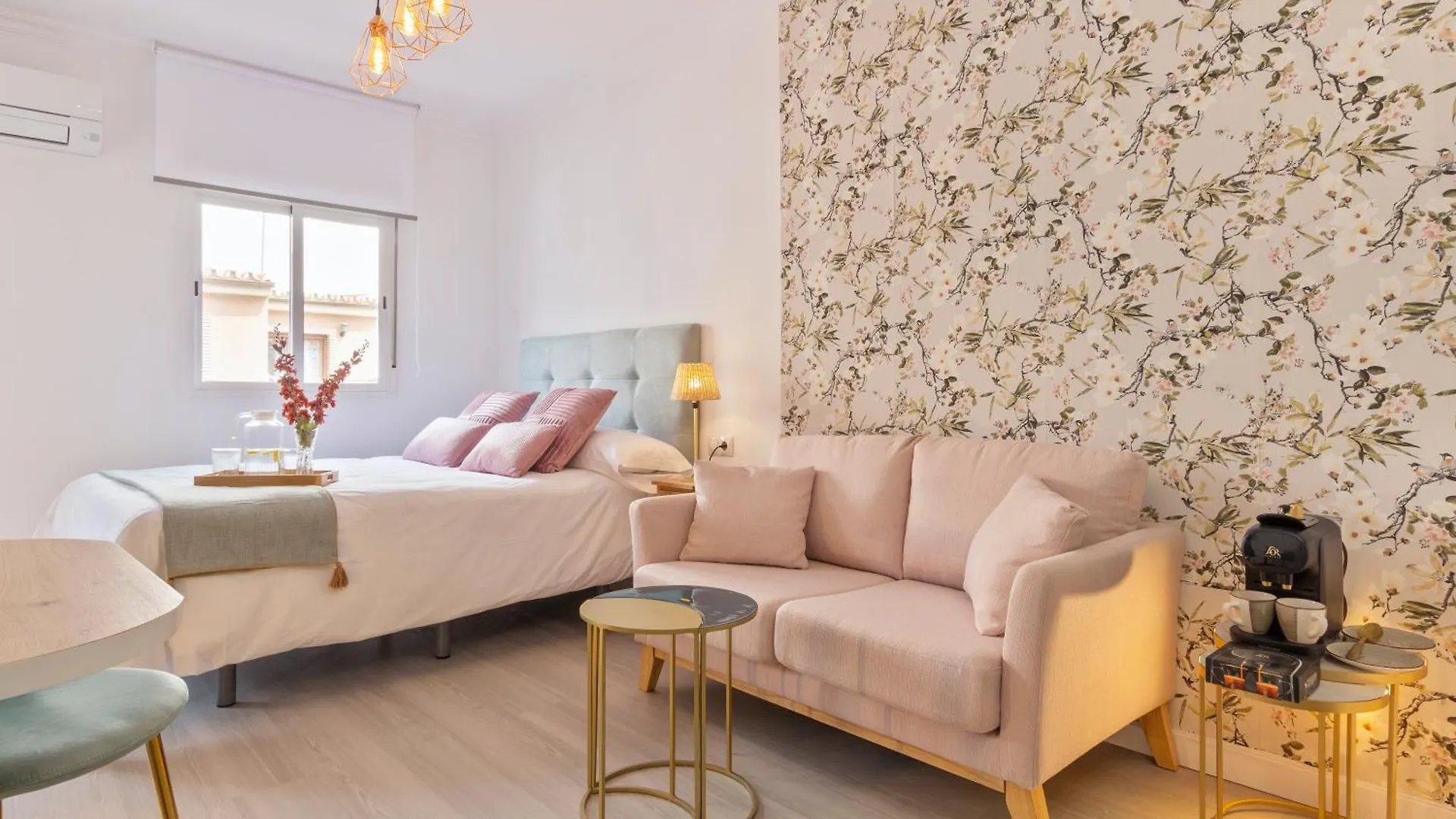 Apartamento Luxer Holidays Málaga Espanha