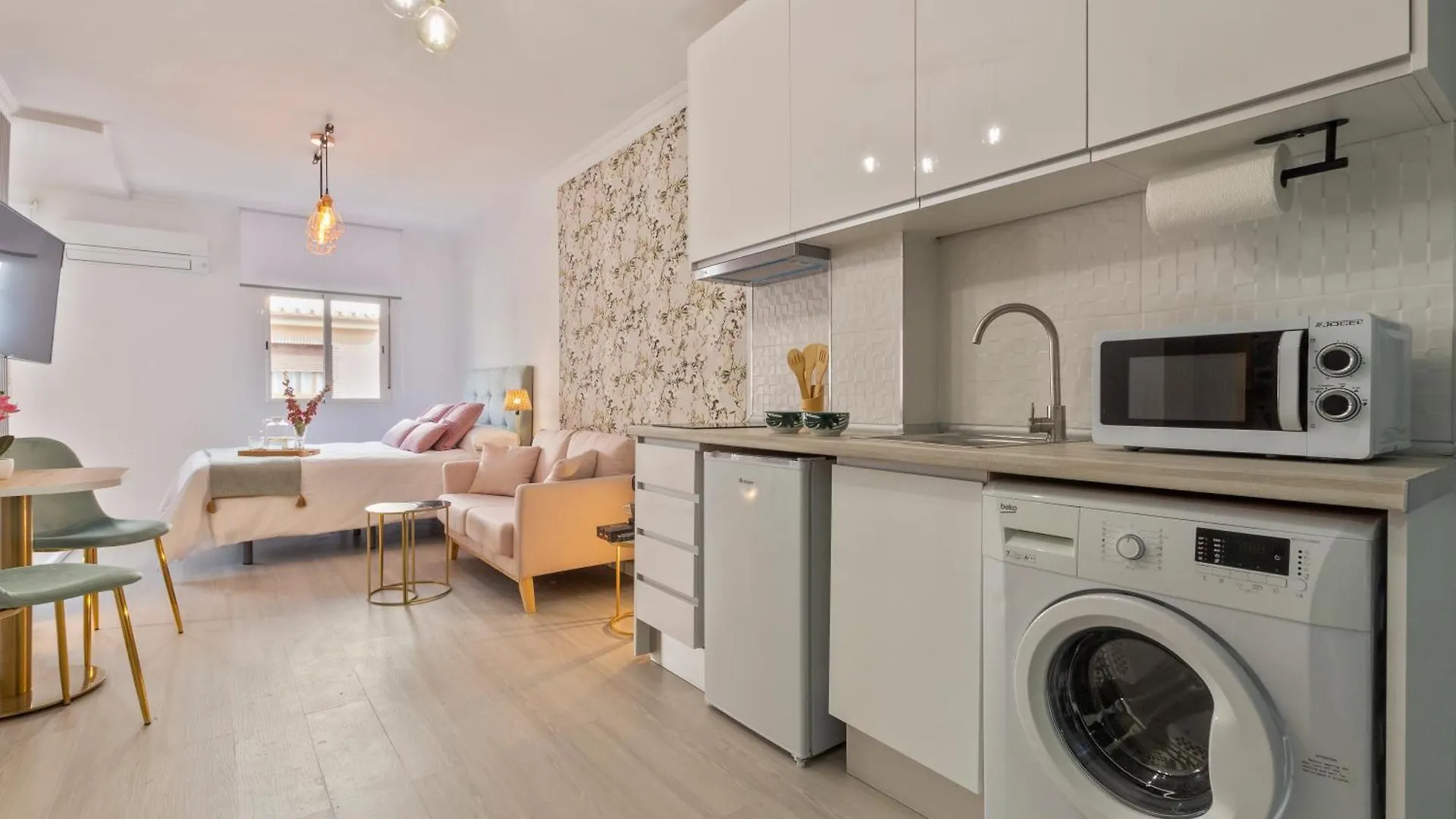 Apartamento Luxer Holidays Málaga